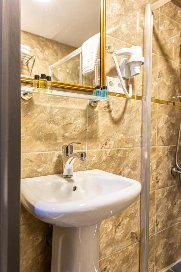 Ria Suites Boutique Hotel Istanboel Buitenkant foto